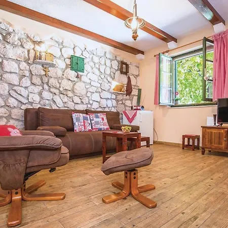 Сasa de vacaciones Stonebliss Tučepi